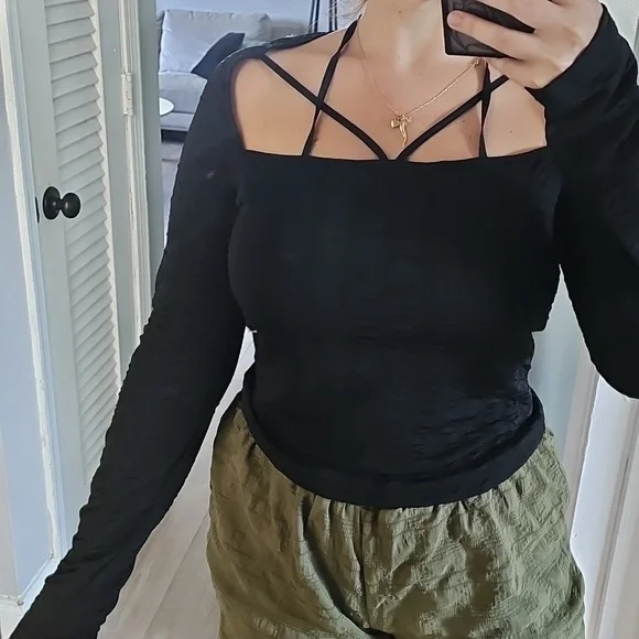 NWT Topshop Black Long Sleeve Crisscross Neckline - Picture 1 of 4
